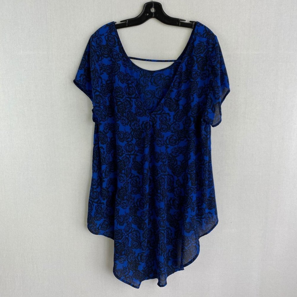 Torrid Rose Pattern Blue Top - image 4